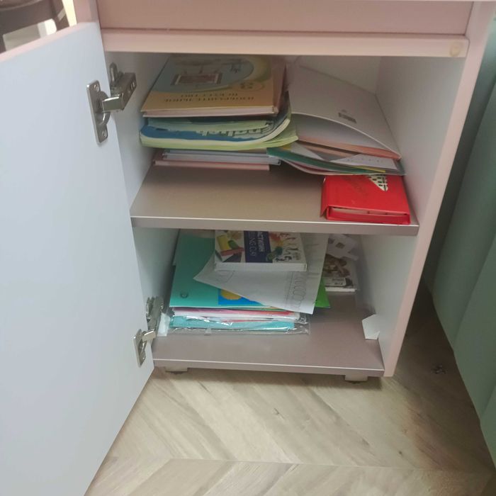 Продам шкаф, комод, 2 тумбы.