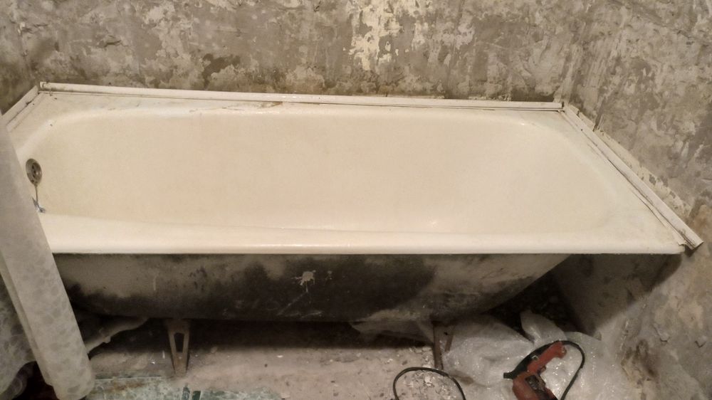 Ванна чугунная...