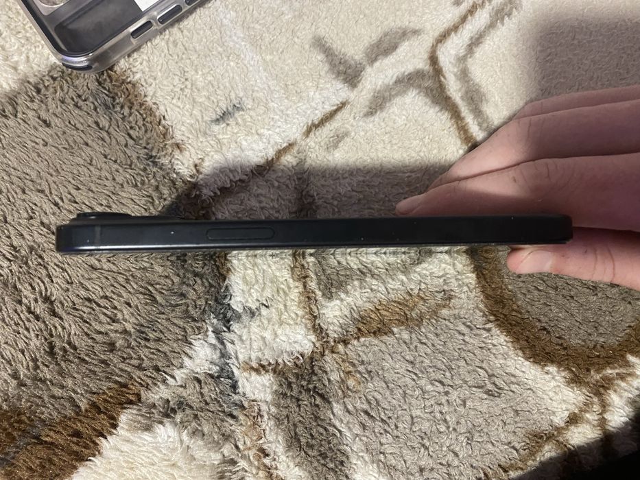 Iphone 15 in stare excelenta
