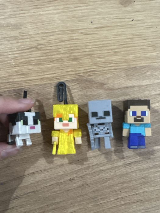 ОБМЕН ЛИБО ПРОДАЖА kinder joy minecraft