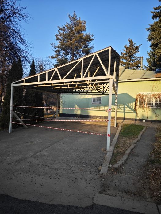 Срочно Продам навес металлический.