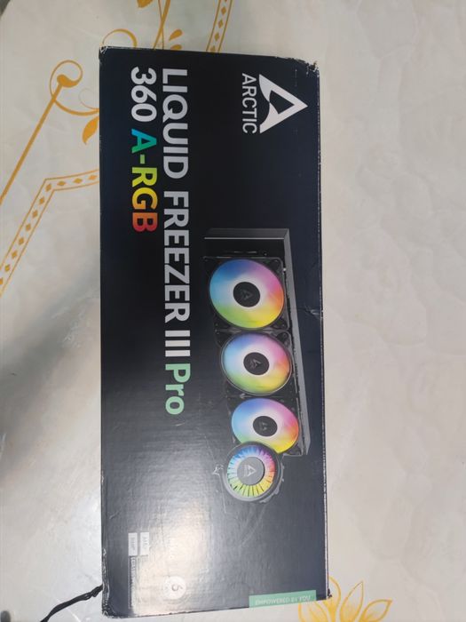 Core i9 14900K. RTX5070 12GB. 32×2=64GB оперативка.