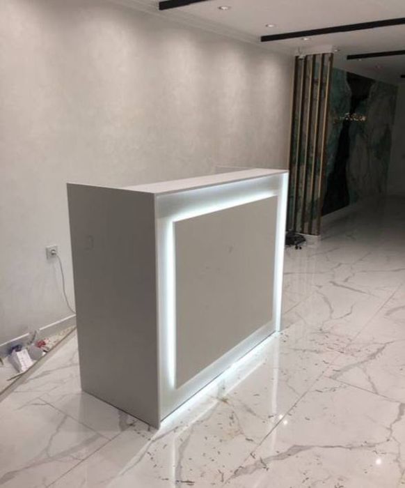 Ресепшн! /Resepshn! / Stol!/