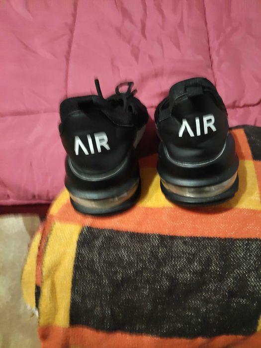 Продавам вносни дамски маратонки от Англия