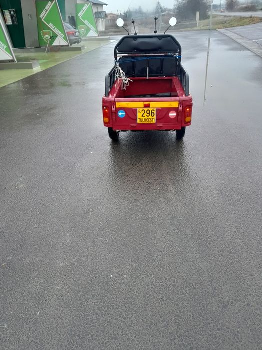 Triciclu apec4 preț 5000 negociabil