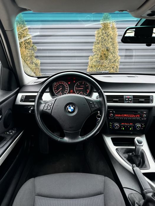 BMW seria 3 320 318 Diesel E91 Facelift Euro5