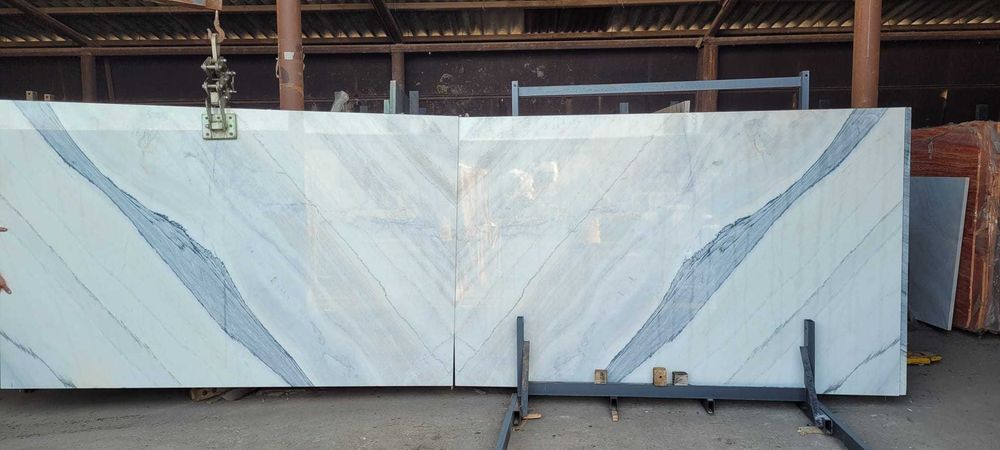 Lastre de marmura diverse culori