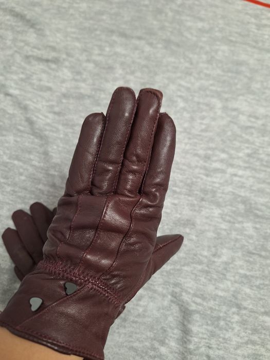 Manusi grena din piele naturala