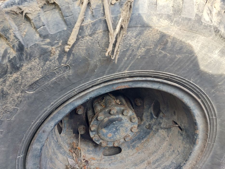 Vand cauciucuri  remorca 1100 r 20