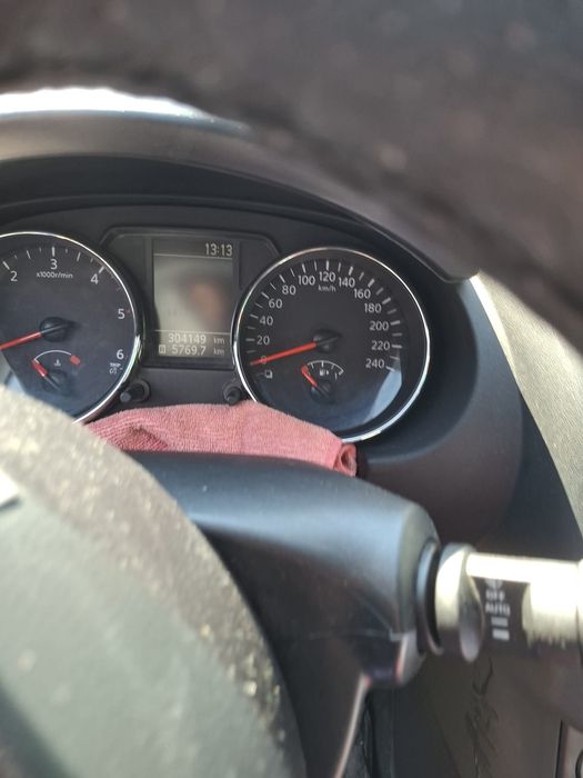 Se vinde Nisan Chaschai