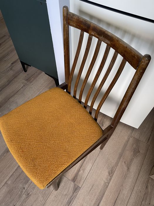 Стулья деревяные ретро винтаж