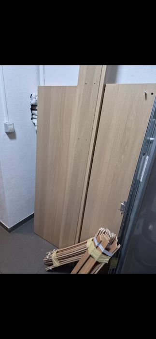 Pat de vanzare cu saltea 160×200 ,400 lei,