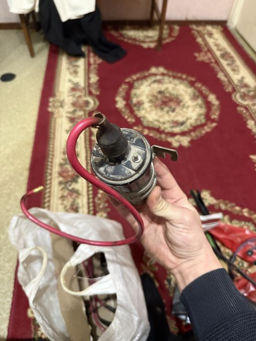 Заводской контактный трамблер жигули