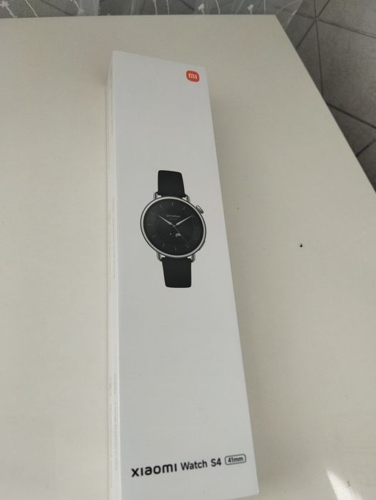 Продается новый xiaomi watch s4 41 mm