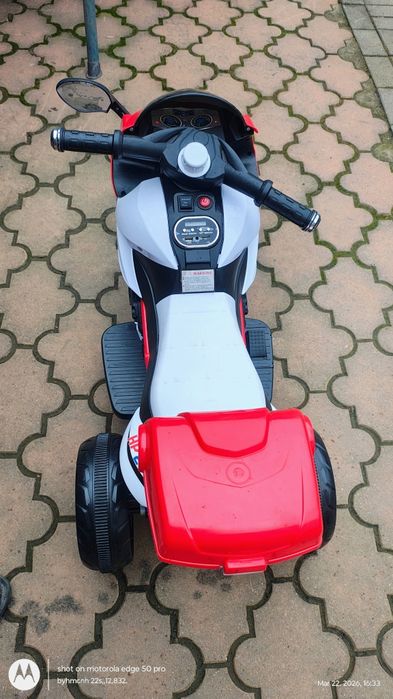 Motocicleta mașină electrica copii stare că noua.