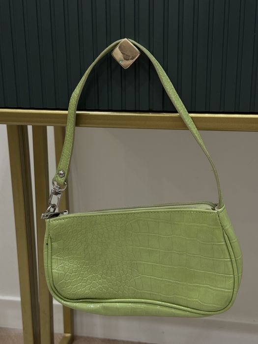 Сумки багет MANGO