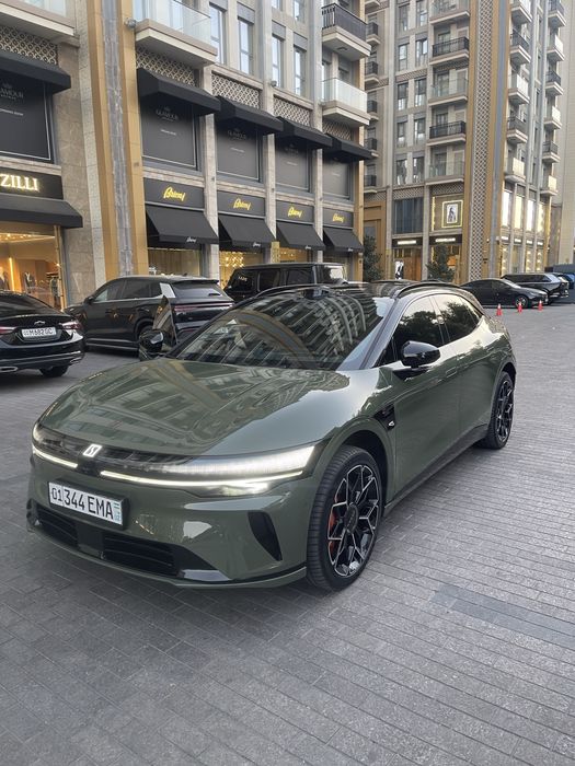 Zeekr 007 GT отлично состояния