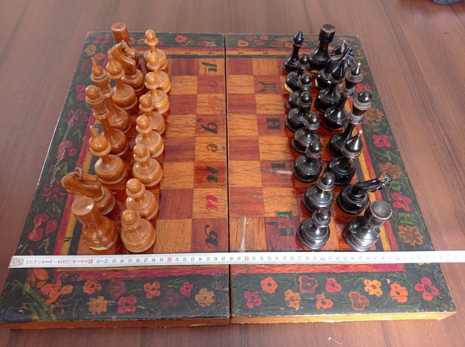 Кубик-рубик, Шахматы.