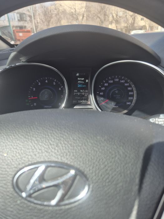 Продам Hyundai Santa Fe