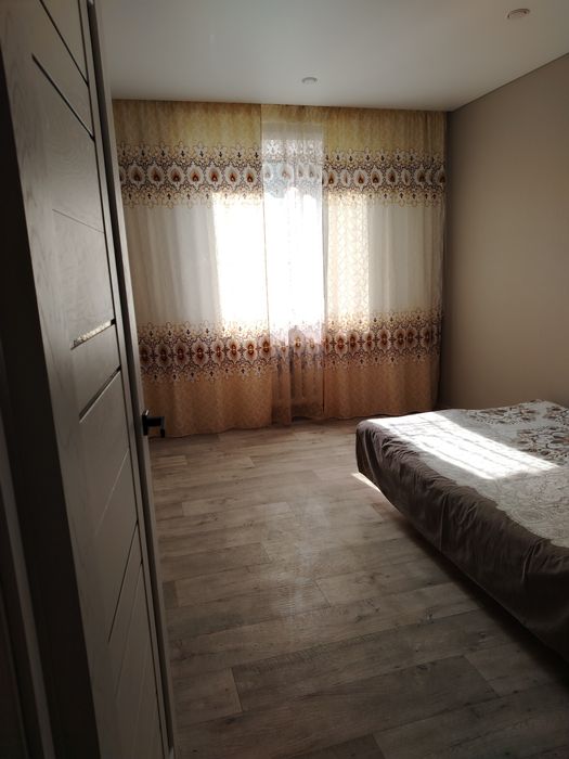 Сдам ЧИСТУЮ 2-комн квартиру на 8 районе. Часы, ночь, сутки! Wi-fi.