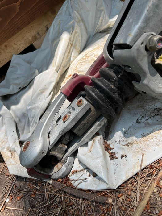 Теглич с опорно колело от каравана