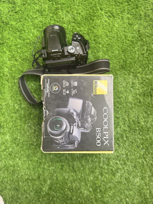 Nikon Coolpix B500