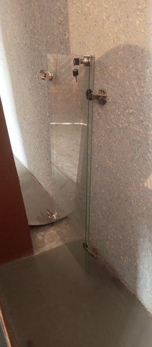 Shkaf polkali oynali sotiladi