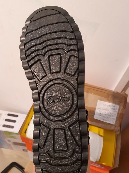Cizme originale SKECHERS,antiderapante,îmblănite, nr.38.