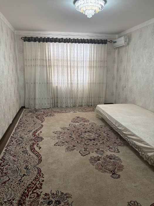 Продаётся квартира в Чирчике
