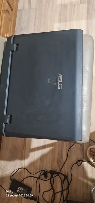 Dezmembrez Asus G73J  cu intel I7