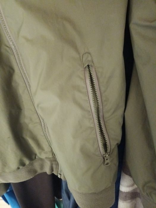 Geaca subțire Nike