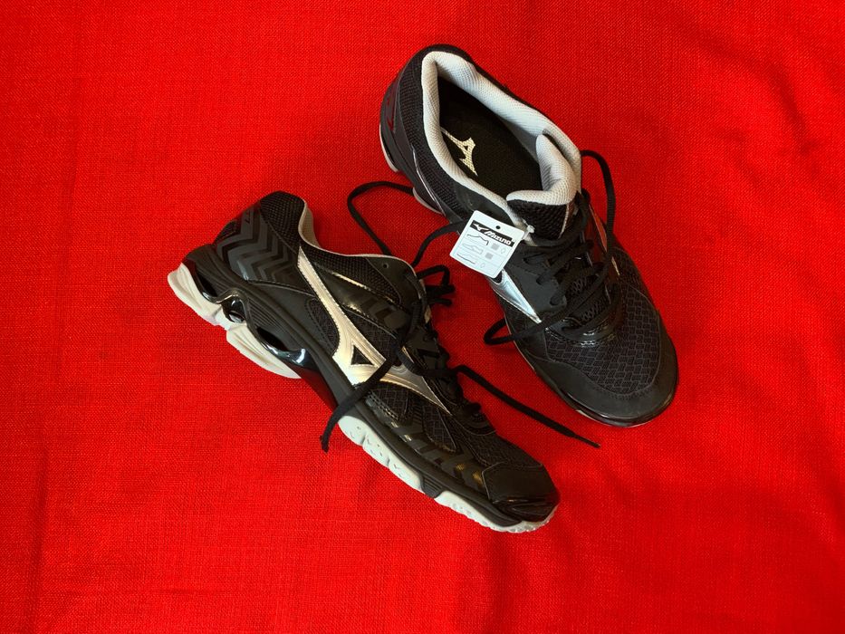 Mizuno-оригинални маратонки 43 размер