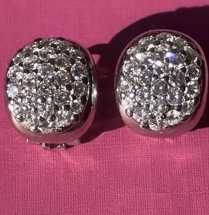 Cercei aur 18 k cu fiamante