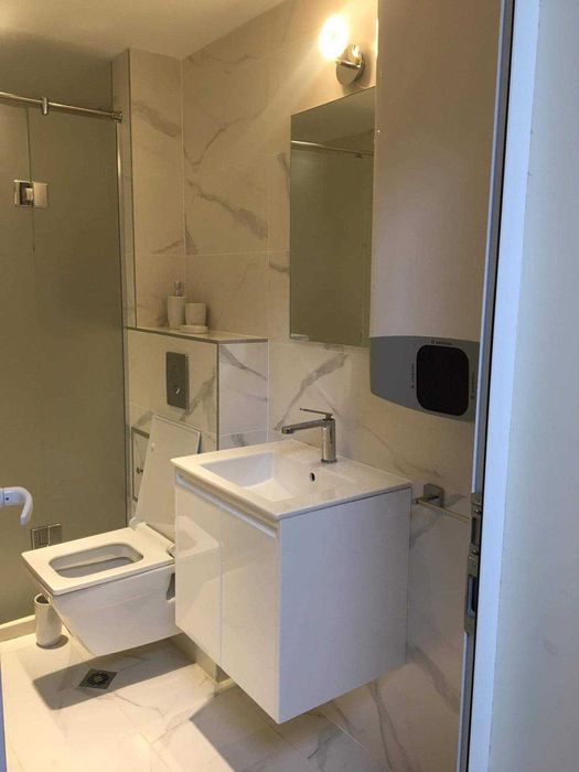 Дава се под наем Двустаен апартамент в Бургас, Център - 55 кв.м за 500 € - Снимка #9