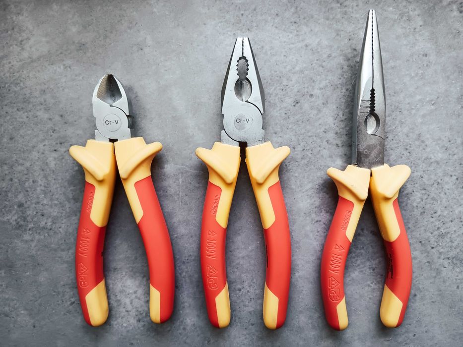 Ръчни инструменти VDE, Wera, Skil и части.