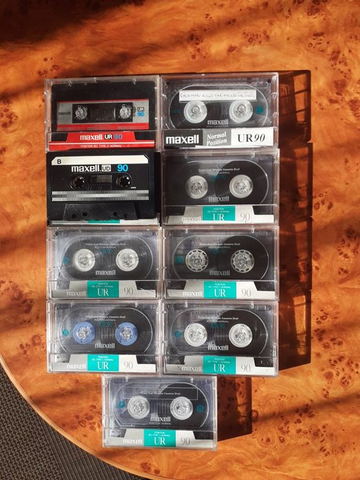 Lot 9 bucati casete audio Maxell UR, UD inregistrate rock pop