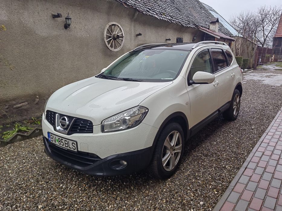 Nissan qashqai 2+
