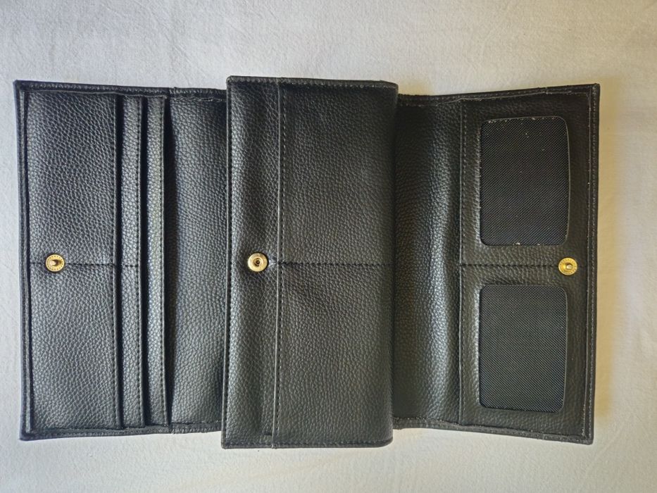 Дамско портмоне Derimod