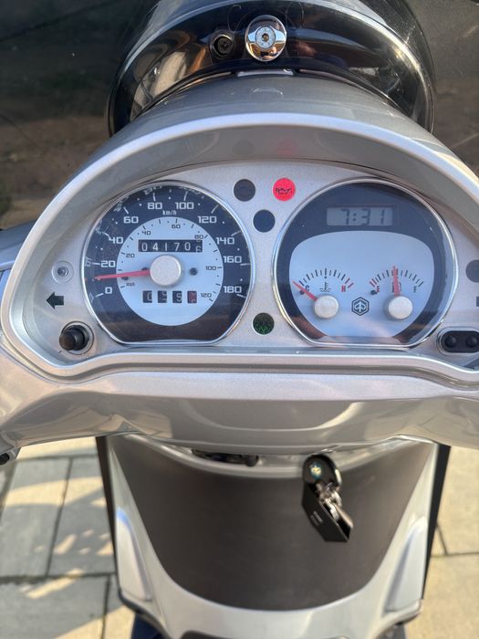 Piaggio Beverly 500