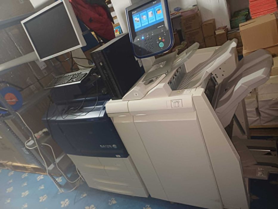 XEROX D95 + XEROX DC 242 + Fiery - Imprimanta, copiator, printer, retea