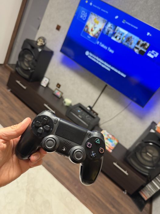 PlayStation 4 500 GB