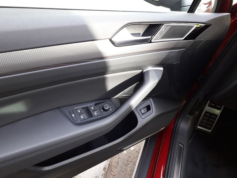 VOLKSWAGEN Passat Alltrack 2016 — imagine 4