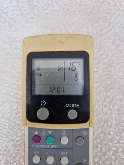 telecomanda AC Delonghi