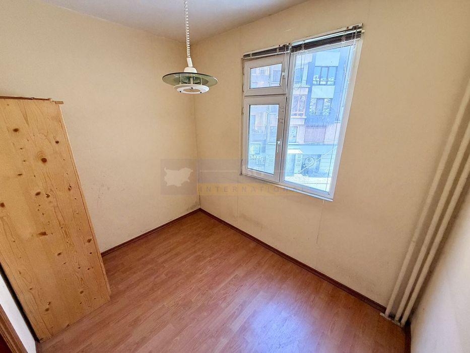 Продава се Двустаен апартамент в Бургас, Братя Миладинови - 42 кв.м за 1184 €/кв.м - Снимка #10