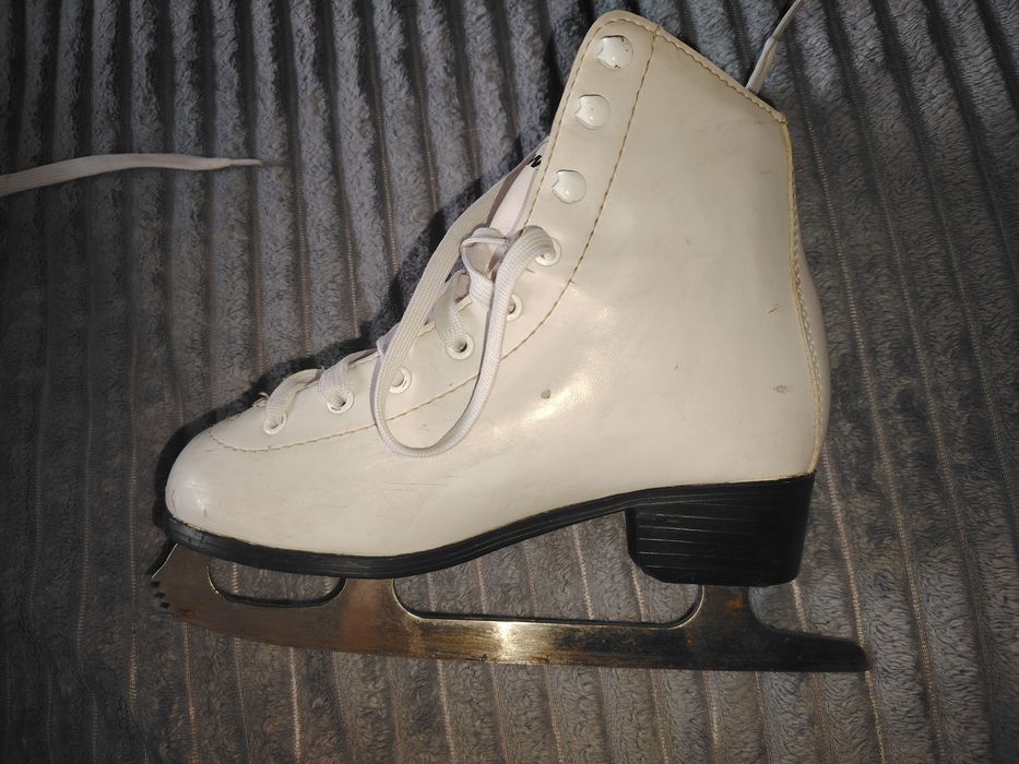 Продам коньки Nordway