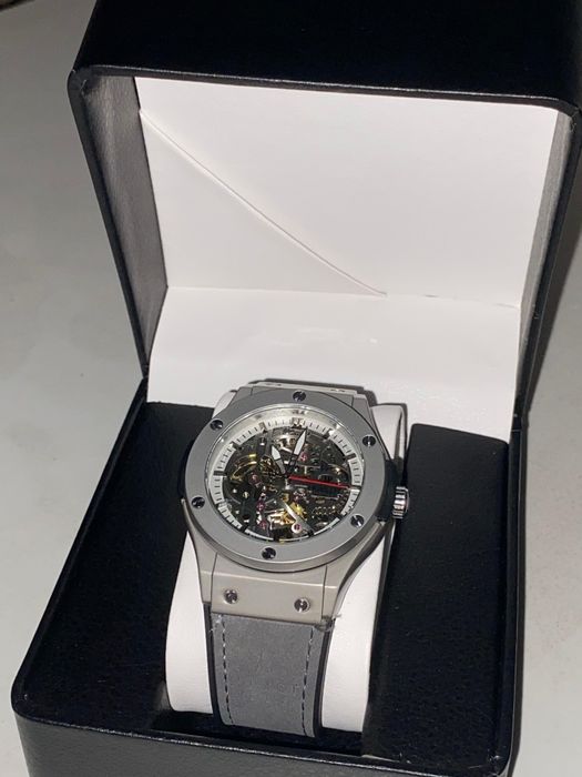 Часы Hublot premium