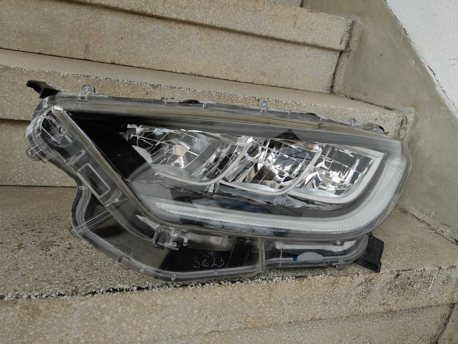 Фар Toyota Yaris LED 2020 ляв/Фар Тойота Ярис Оригинален