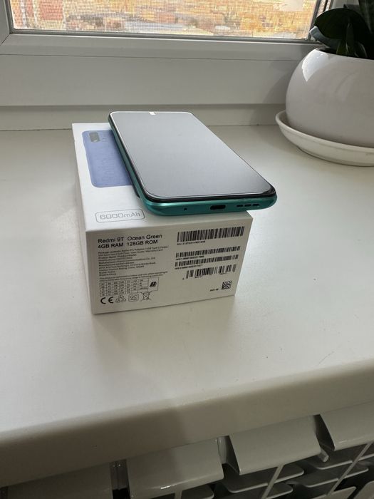 Продам телефон Redmi 9T 4/128