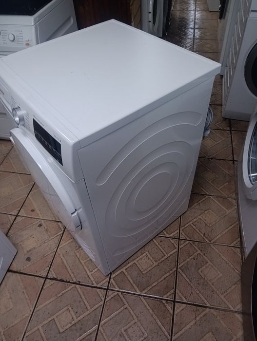 Сушилня с термопомпа Бош Bosch Serie 6 A+++ 8кг 2 години гаранция!