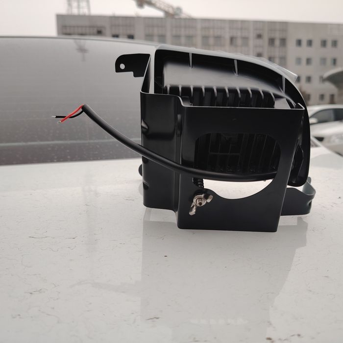 Лассеттига лед туманка